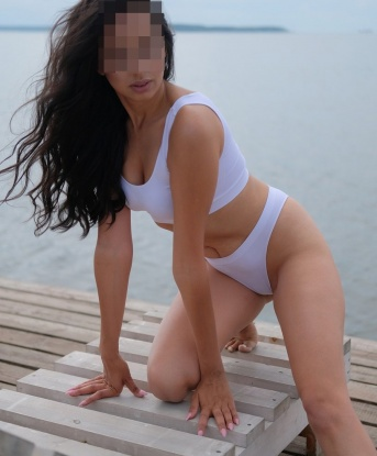 Алина, 23